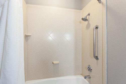 Holiday Inn Express Wharton Hotel image 10