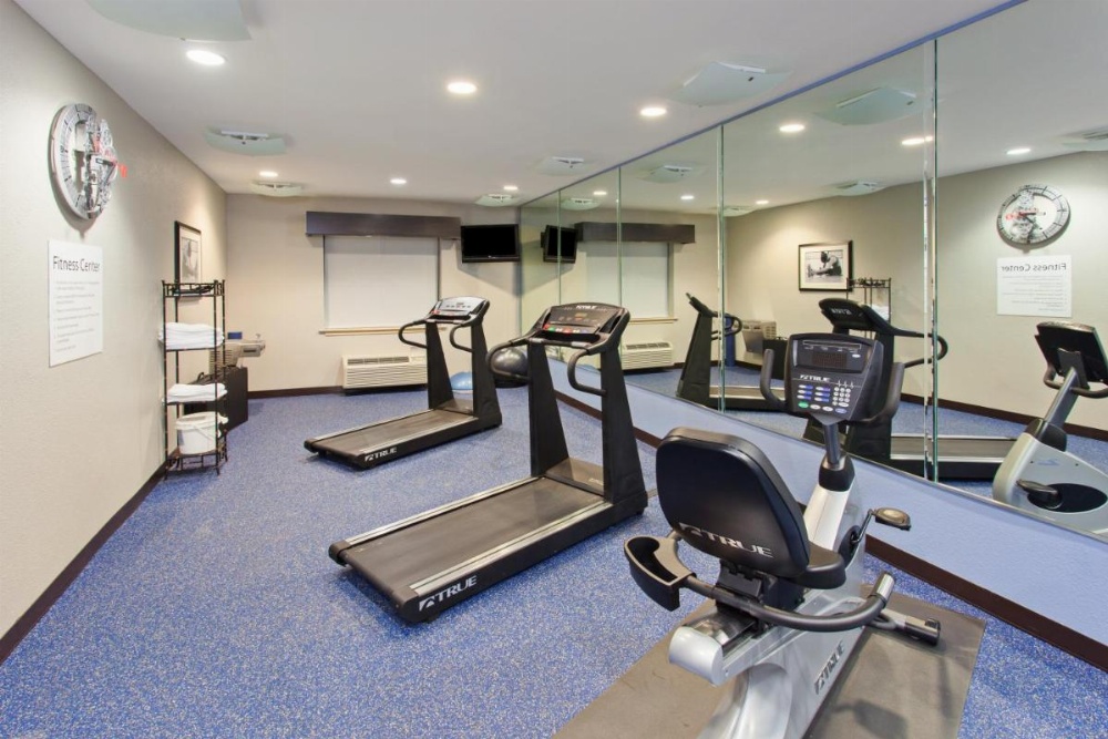 Holiday Inn Express Wharton Hotel Image 15