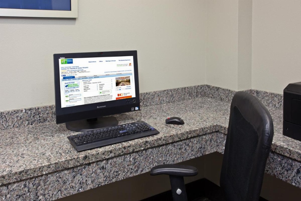 Holiday Inn Express Wharton Hotel Image 26